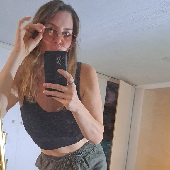 Meet your Posher, Kim - Picture 1 of 1